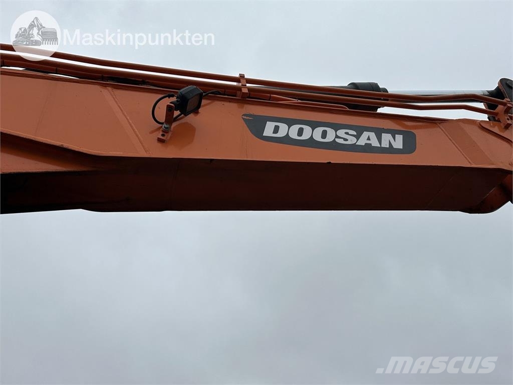 Doosan DX 165 W-5 Excavadoras de ruedas