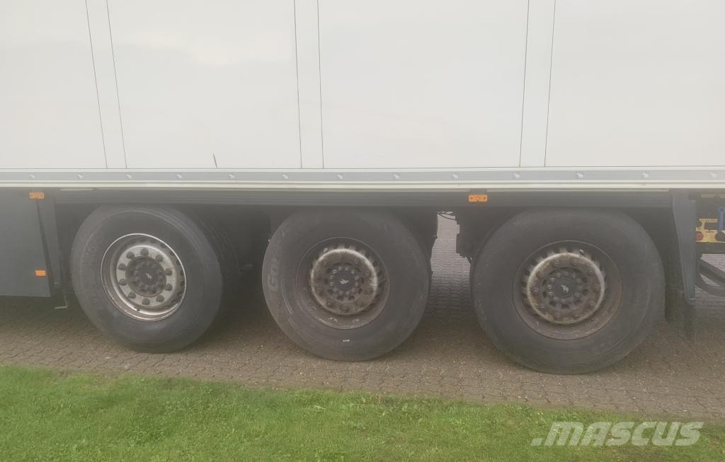 Schmitz Cargobull Trailer Reefer Flower Width & Double Stock Straigh نصف مقطورات بدرجة حرارة قابلة للضبط