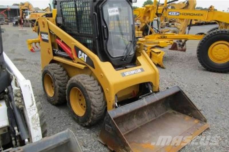 CAT 226B3 其他货车