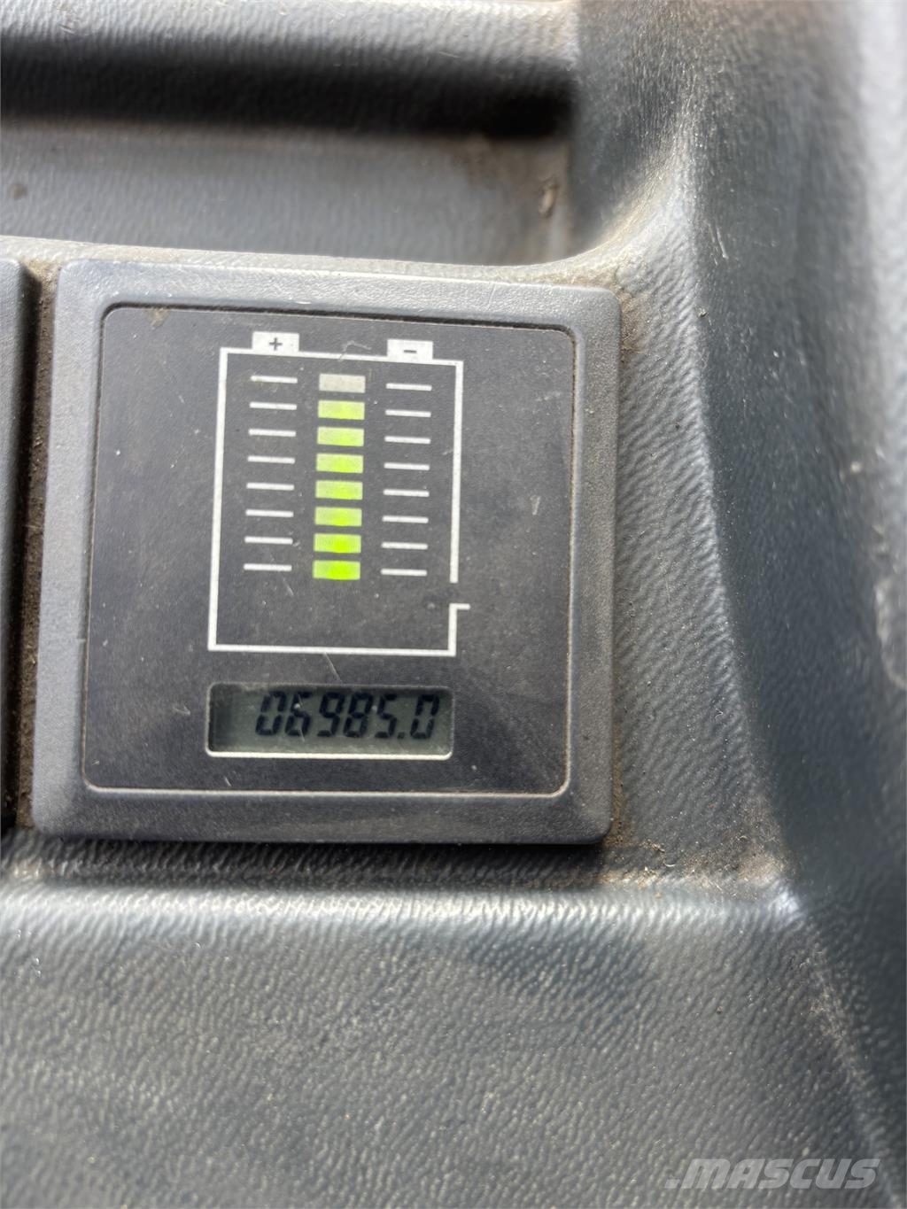 Jungheinrich ERC 214 Empilhadeiras autopropelidas