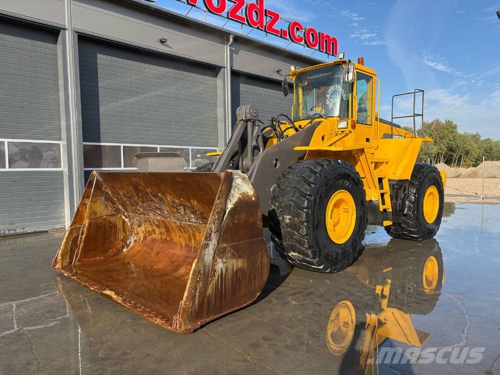 Volvo L 220 D Wielladers