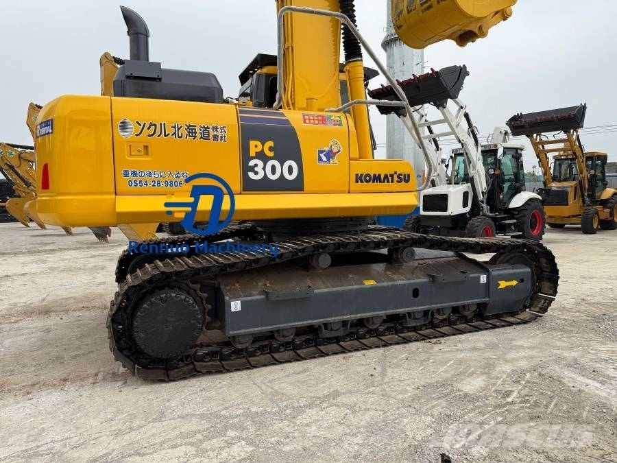 Komatsu PC 300 Εκσκαφείς με ερπύστριες