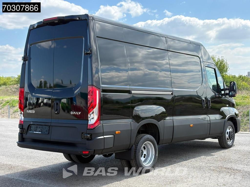 Iveco Daily 35C21 3,0-Liter-Automatik, Doppelbereifung, Furgonetas /Furgón