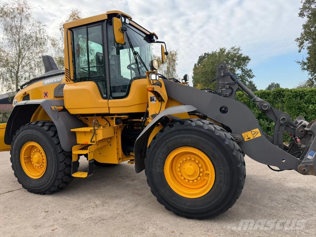 Volvo L70H L70H Iekrāvēji uz riteņiem