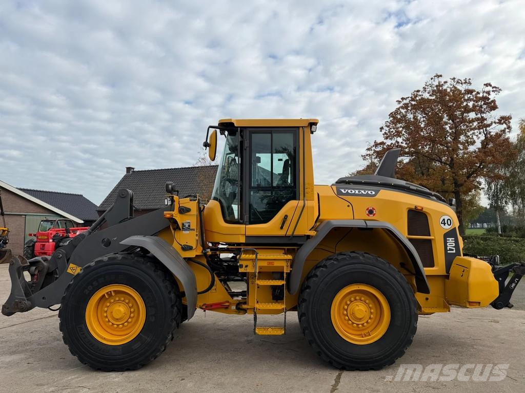 Volvo L70H L70H Iekrāvēji uz riteņiem