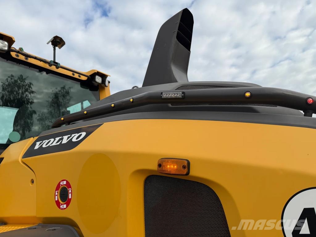 Volvo L70H L70H Iekrāvēji uz riteņiem