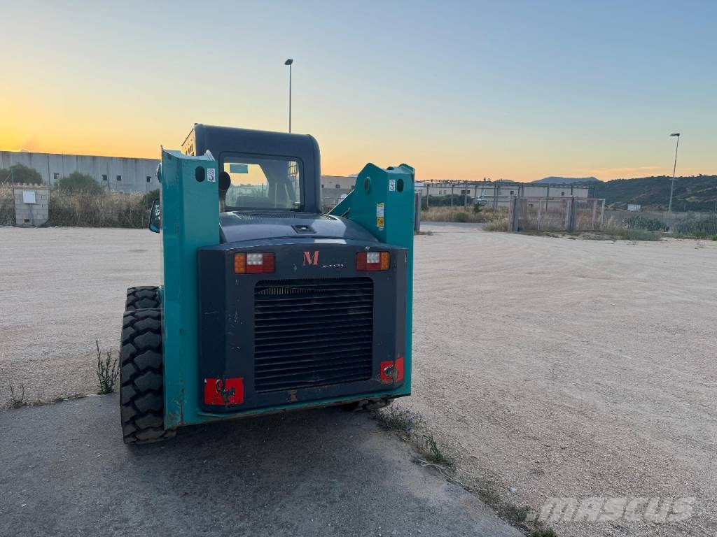 Sunward SWL 3230 لوادر صغيرة
