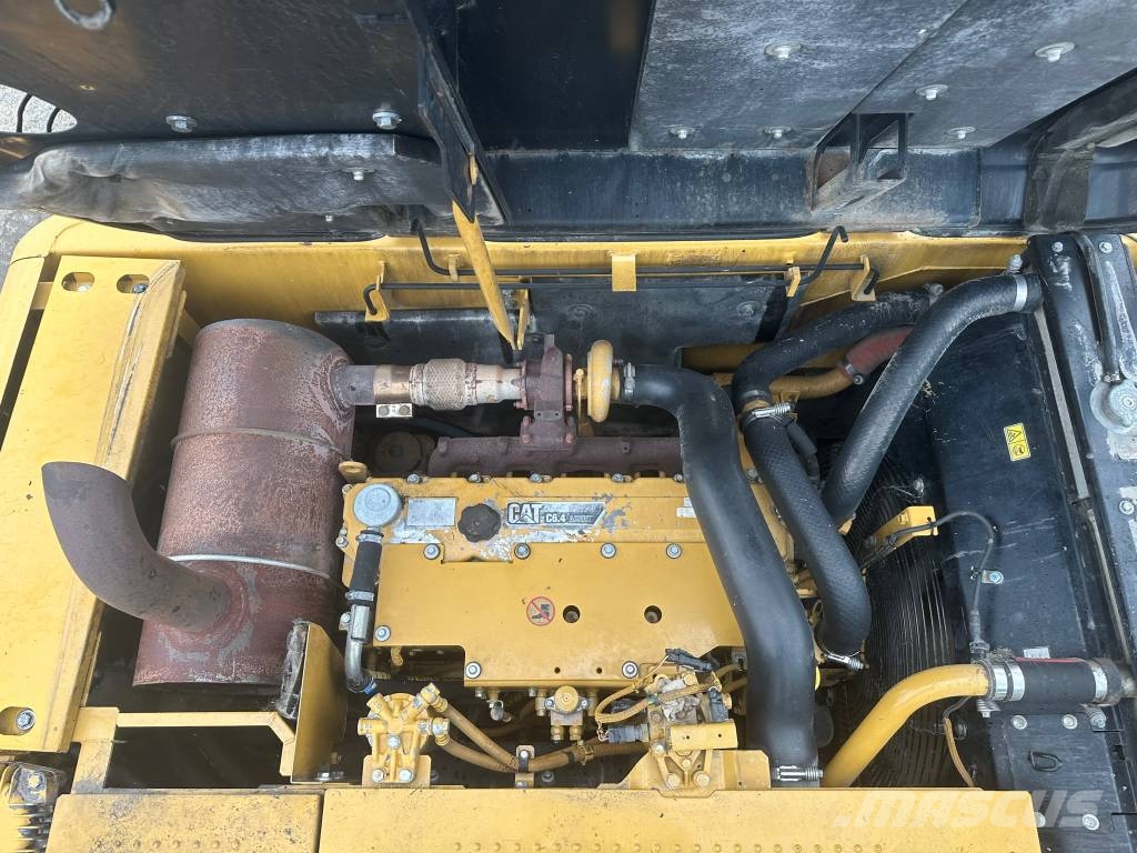 CAT 320DL Raupenbagger