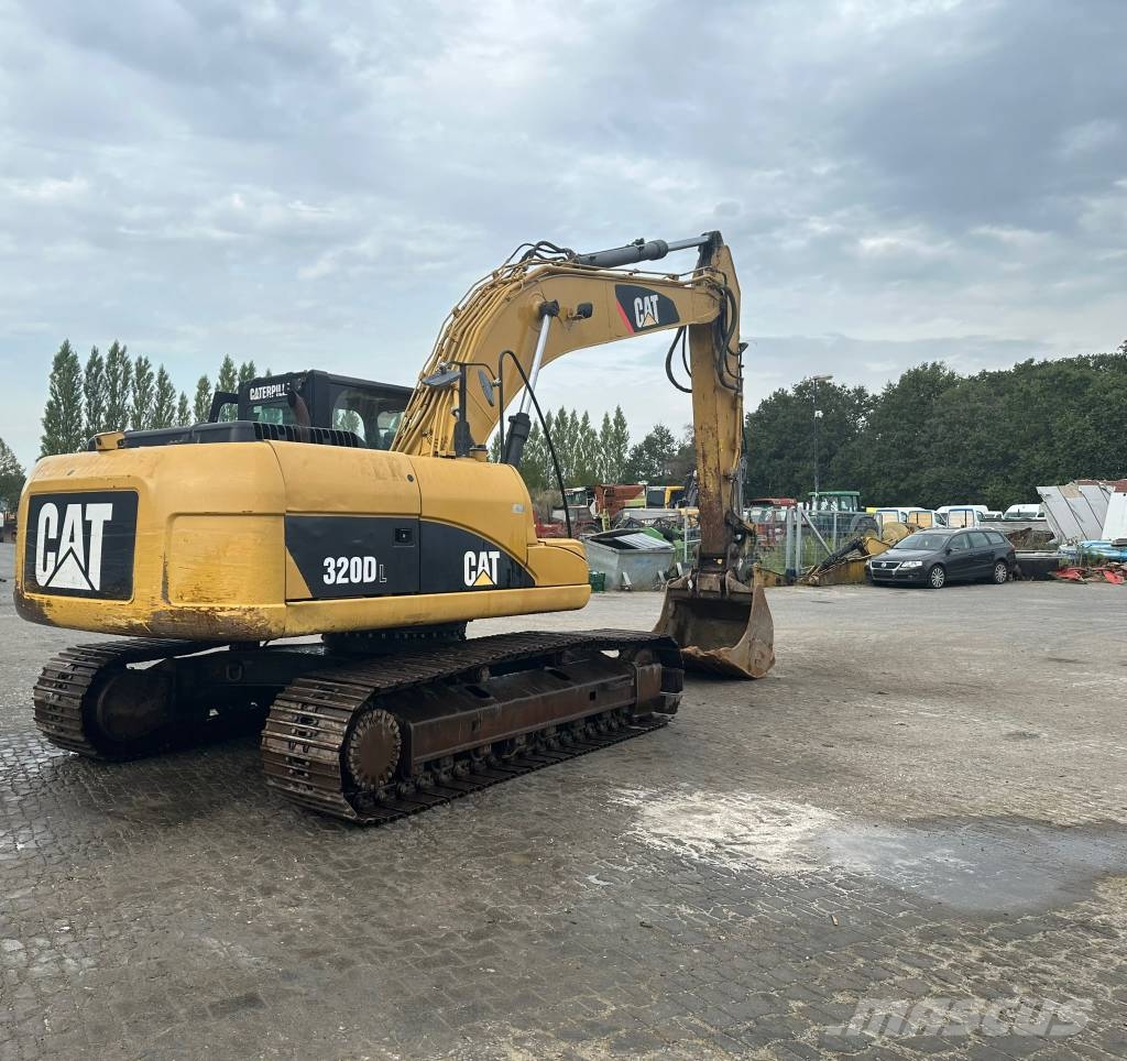 CAT 320DL Raupenbagger