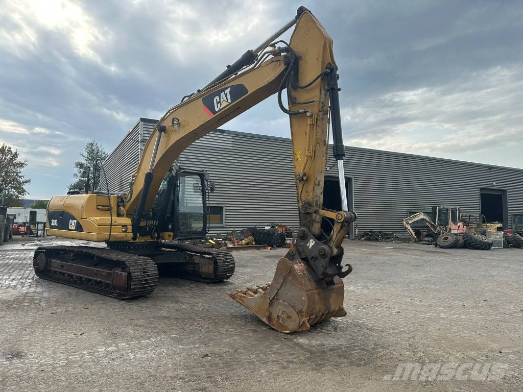 CAT 320DL Raupenbagger
