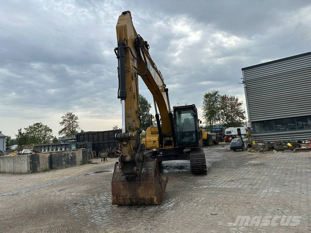 CAT 320DL Raupenbagger