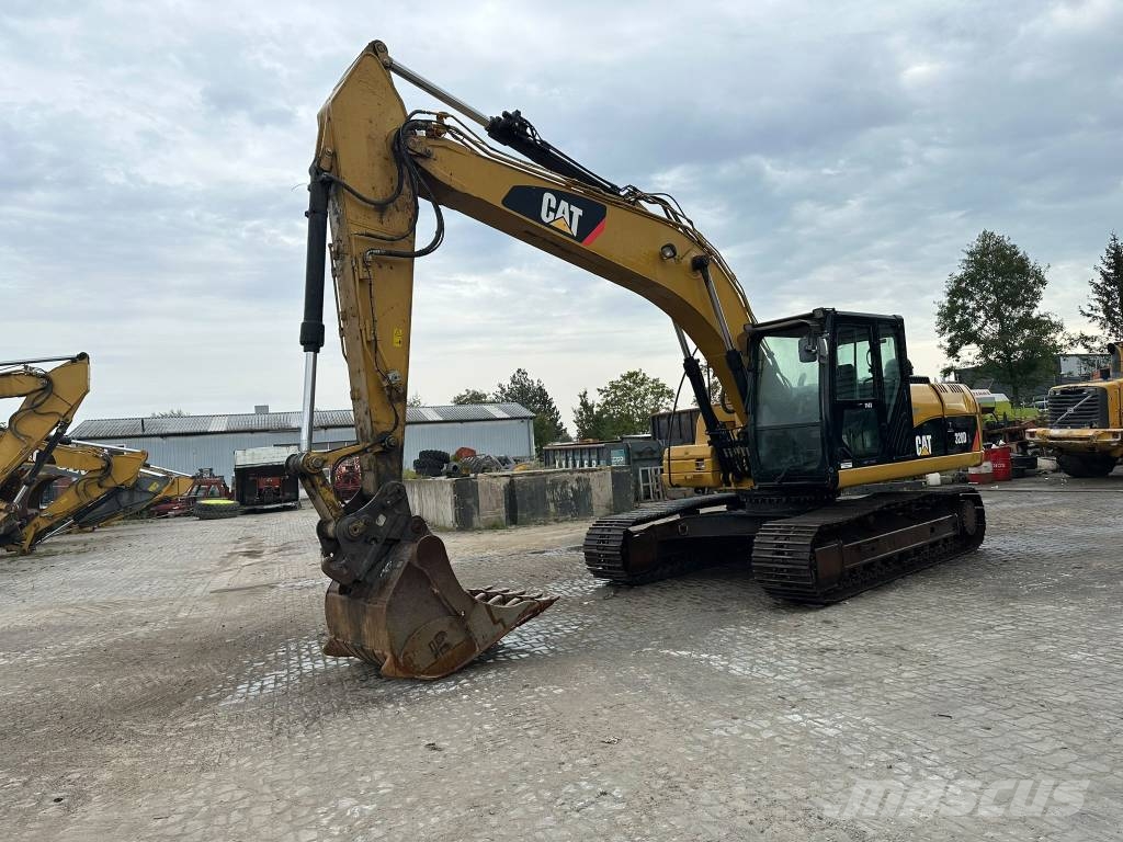 CAT 320DL Raupenbagger