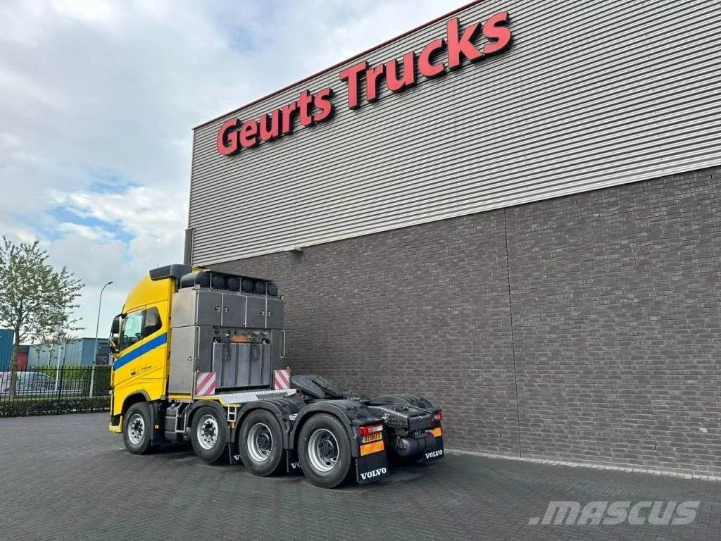 Volvo FH 16.750 8X4 HEAVY DUTY TRACTOR/SZM/TREKKER Prime Movers