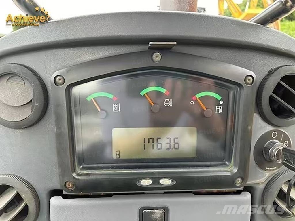 CAT D 3 K 2 履带式推土机