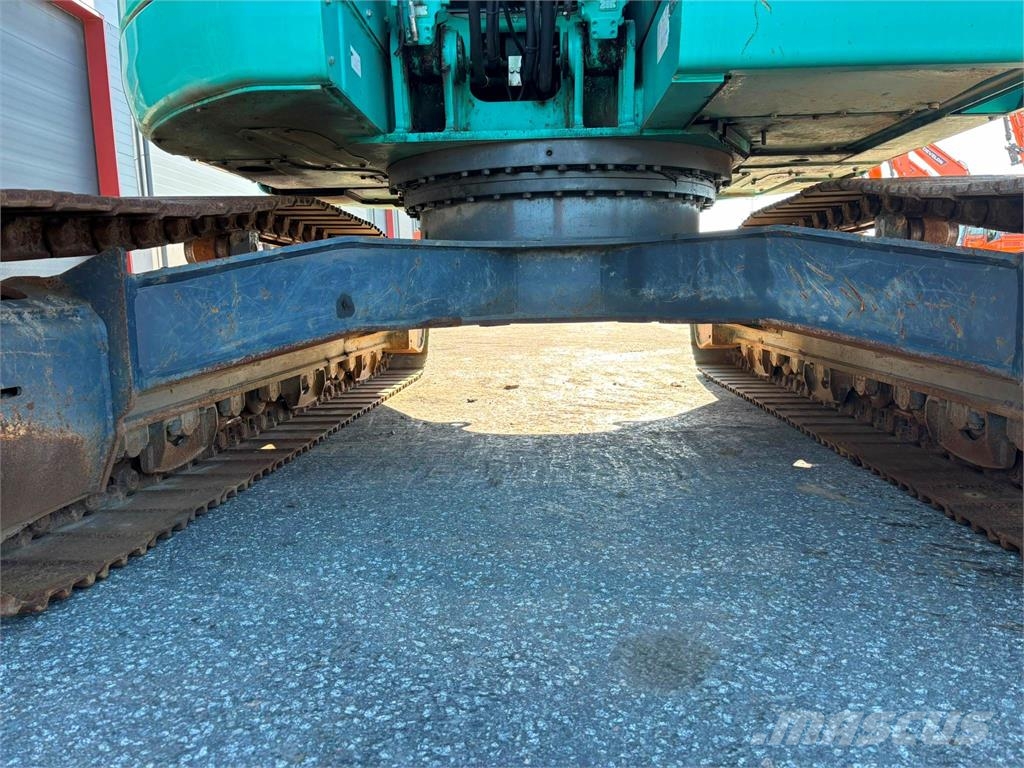 Kobelco SK270SRLC-5 Crawler excavators