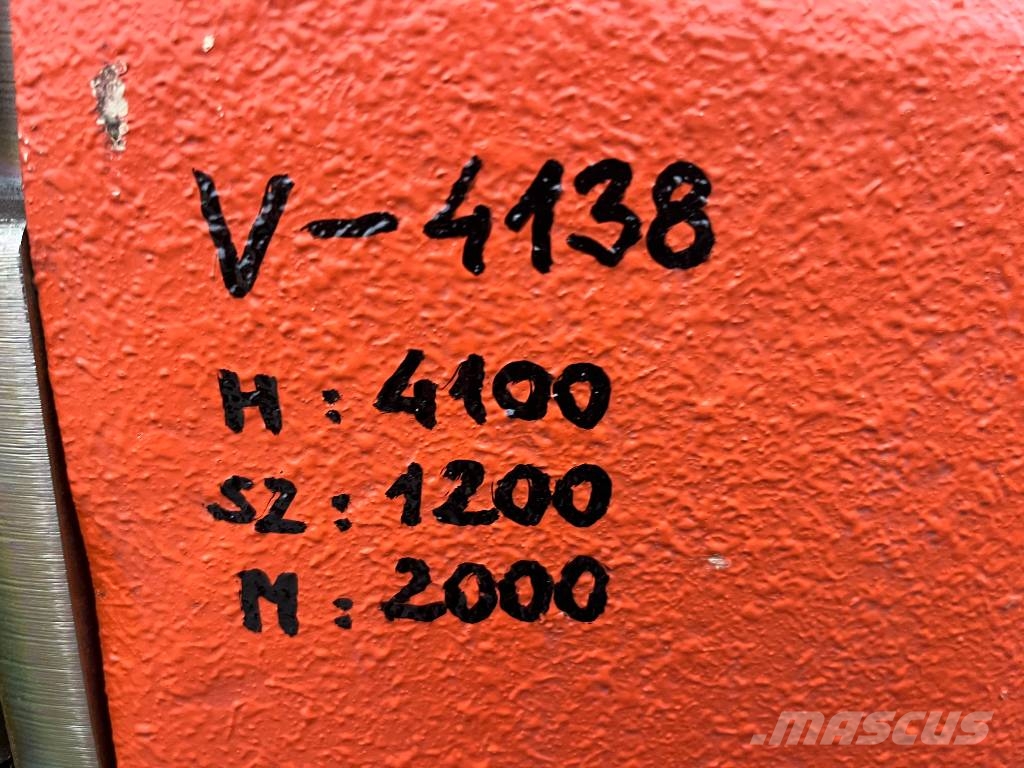 JLG TOUCAN 1210 V-4138 FOR EXPORT ONLY EO Вертикальні щоглові підйомники