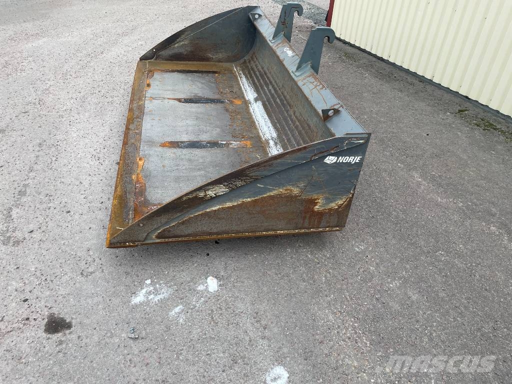 Norje Planerskopa 2500 L20 ملحقات أمامية للوادر