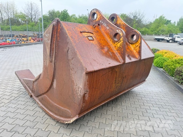 Volvo EC 700 USED BUCKET جرافات عكسية