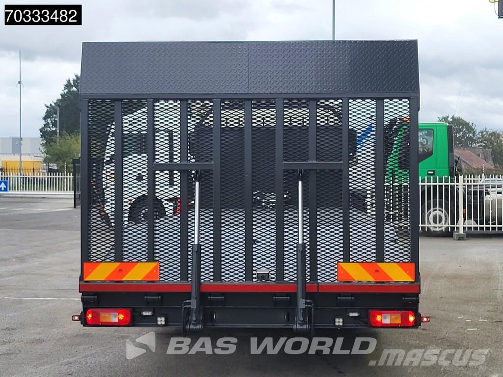 Volvo FM 410 FM 6X2 Machine transporter Hydraulic ramp W مركبات النقل