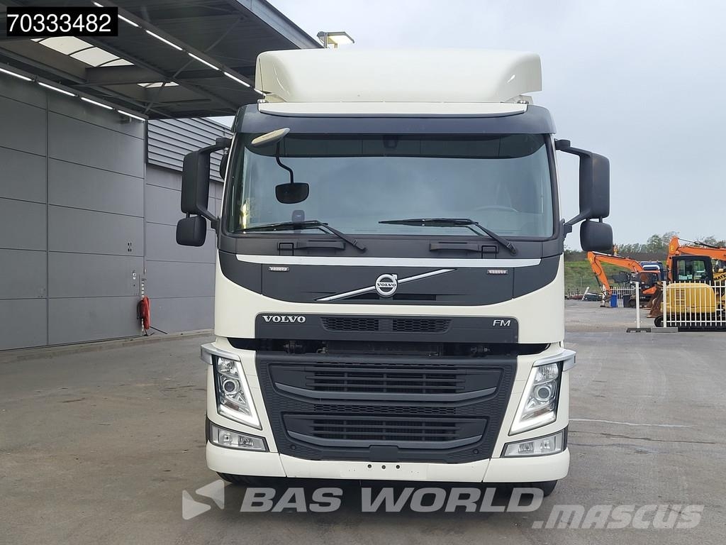 Volvo FM 410 FM 6X2 Machine transporter Hydraulic ramp W Biltransportbilar