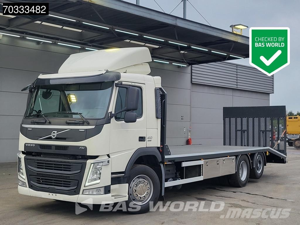 Volvo FM 410 FM 6X2 Machine transporter Hydraulic ramp W مركبات النقل
