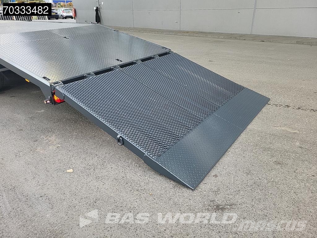Volvo FM 410 FM 6X2 Machine transporter Hydraulic ramp W مركبات النقل