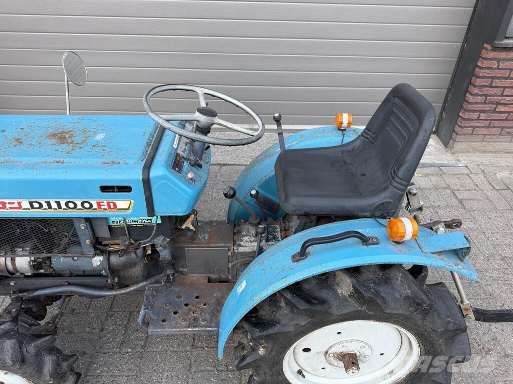 Mitsubishi D1100 FD 4WD minitractor Tractors