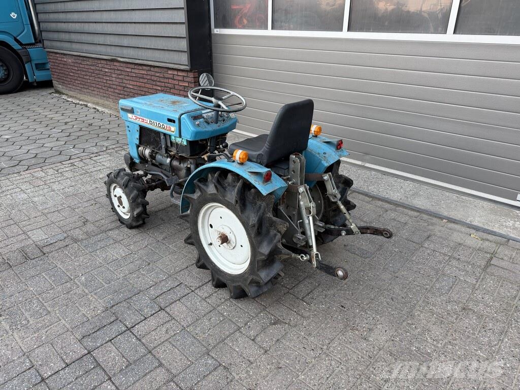 Mitsubishi D1100 FD 4WD minitractor Tractors