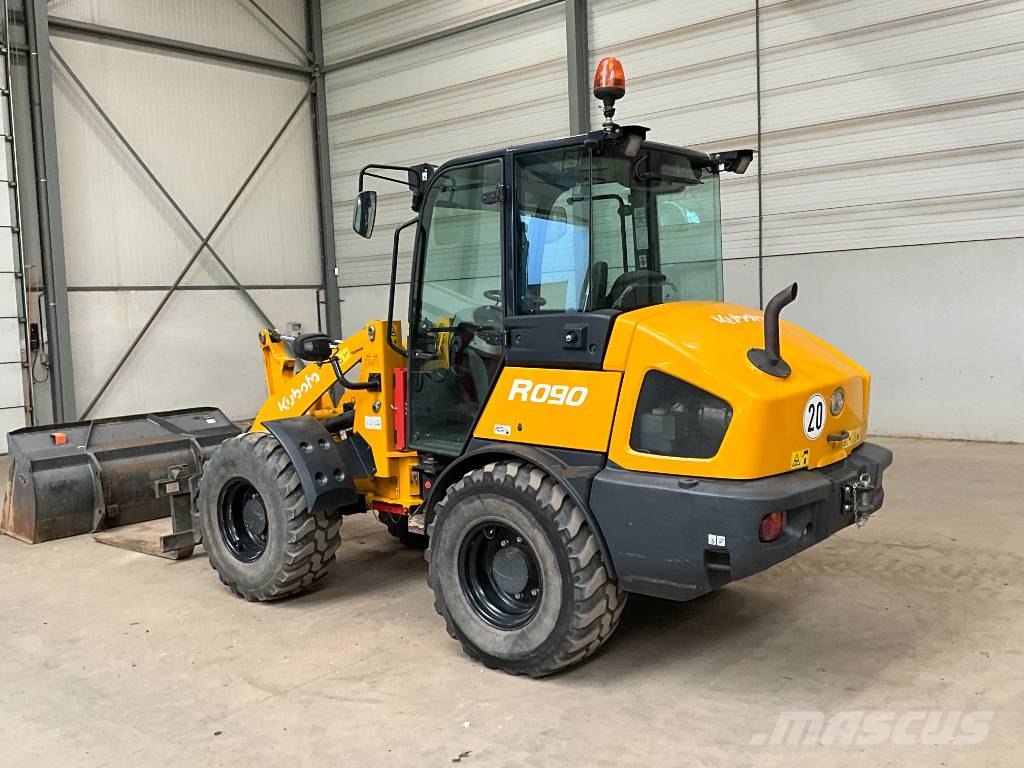 Kubota R 090 Radlader