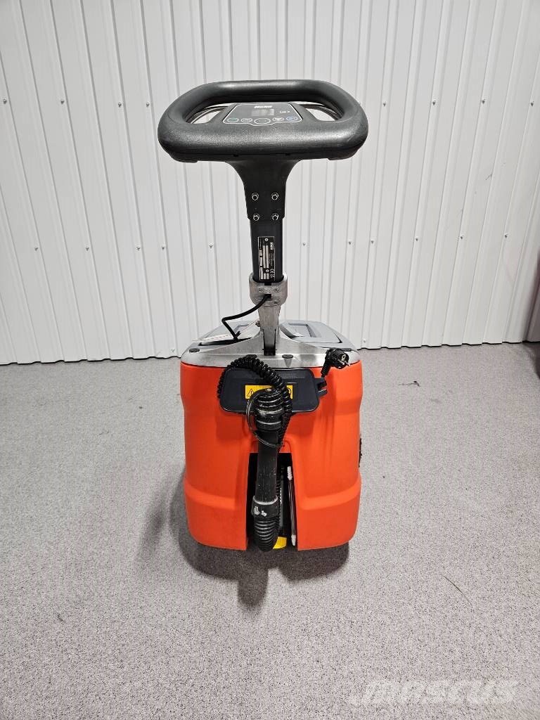 Hako Scrubmaster B25 습식 청소차