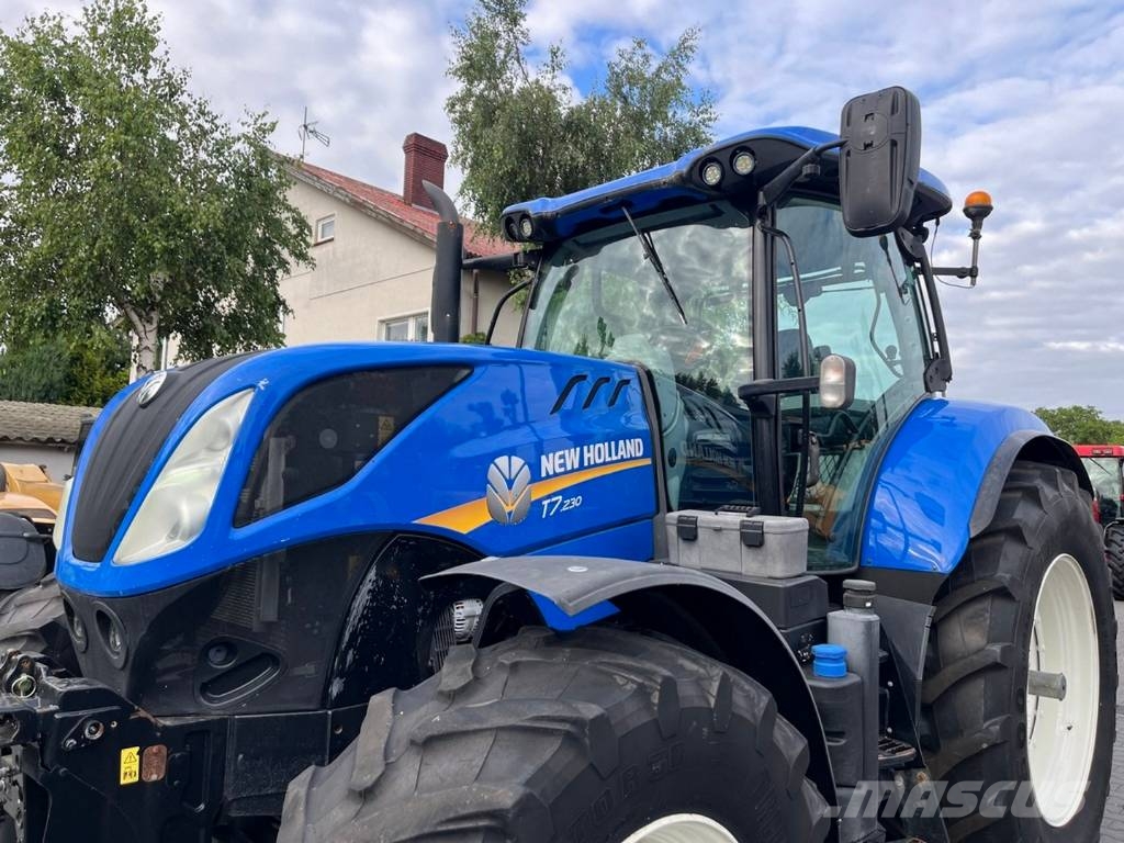 New Holland T7.230 Power Command الجرارات