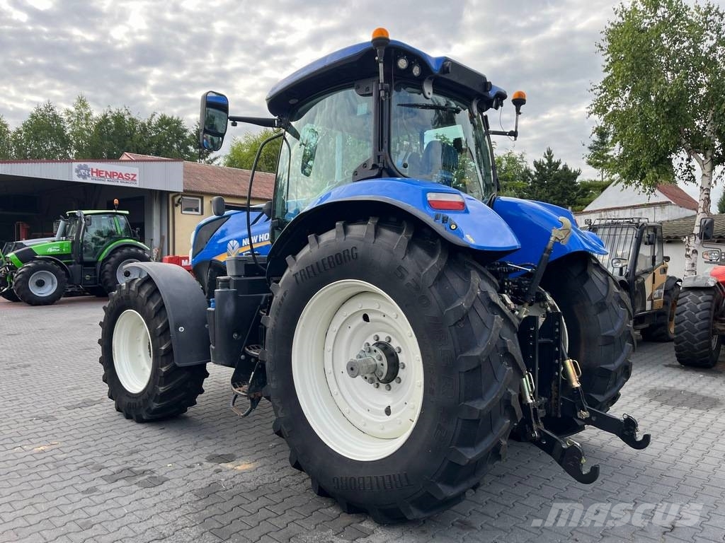New Holland T7.230 Power Command Trattori