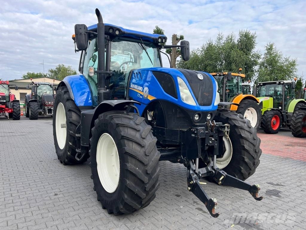 New Holland T7.230 Power Command Trattori