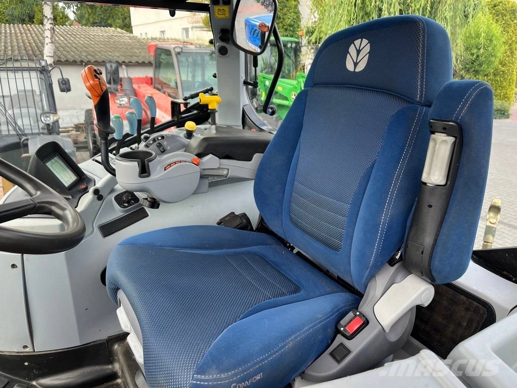 New Holland T7.230 Power Command Trattori