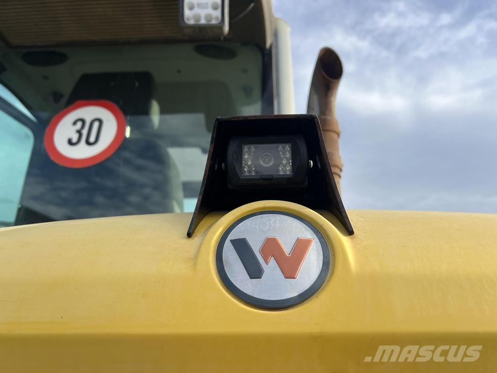 Wacker Neuson EW65 Midi rýpadla 7t - 12t