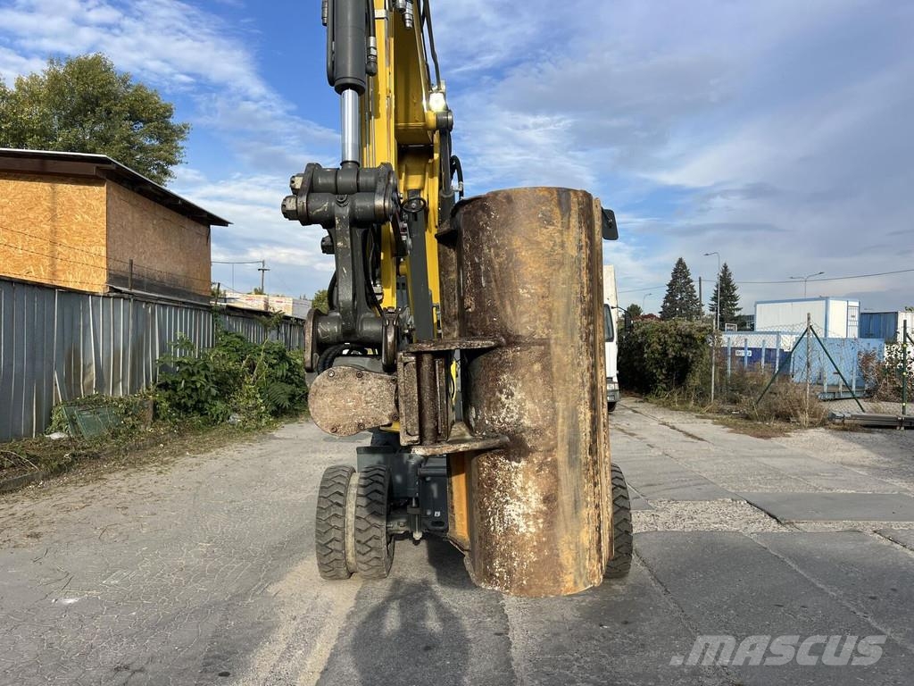 Wacker Neuson EW65 Midi rýpadla 7t - 12t