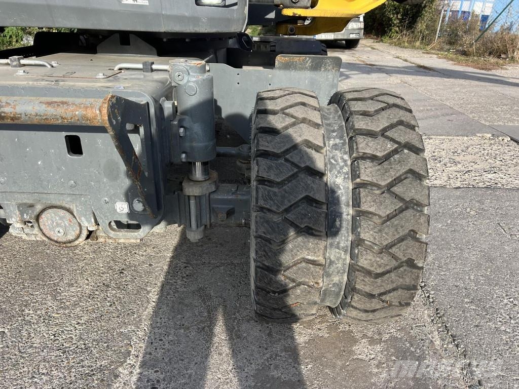 Wacker Neuson EW65 Midi rýpadla 7t - 12t