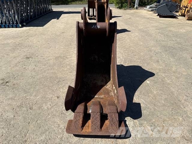 CAT 225 - 700 mm Retroexcavadoras