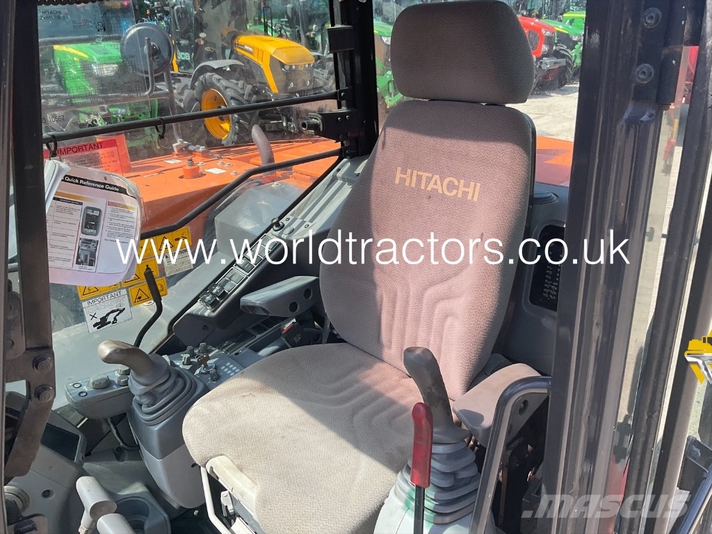 Hitachi ZX 85 US B حفارات وسط 7 طن - 12 طن
