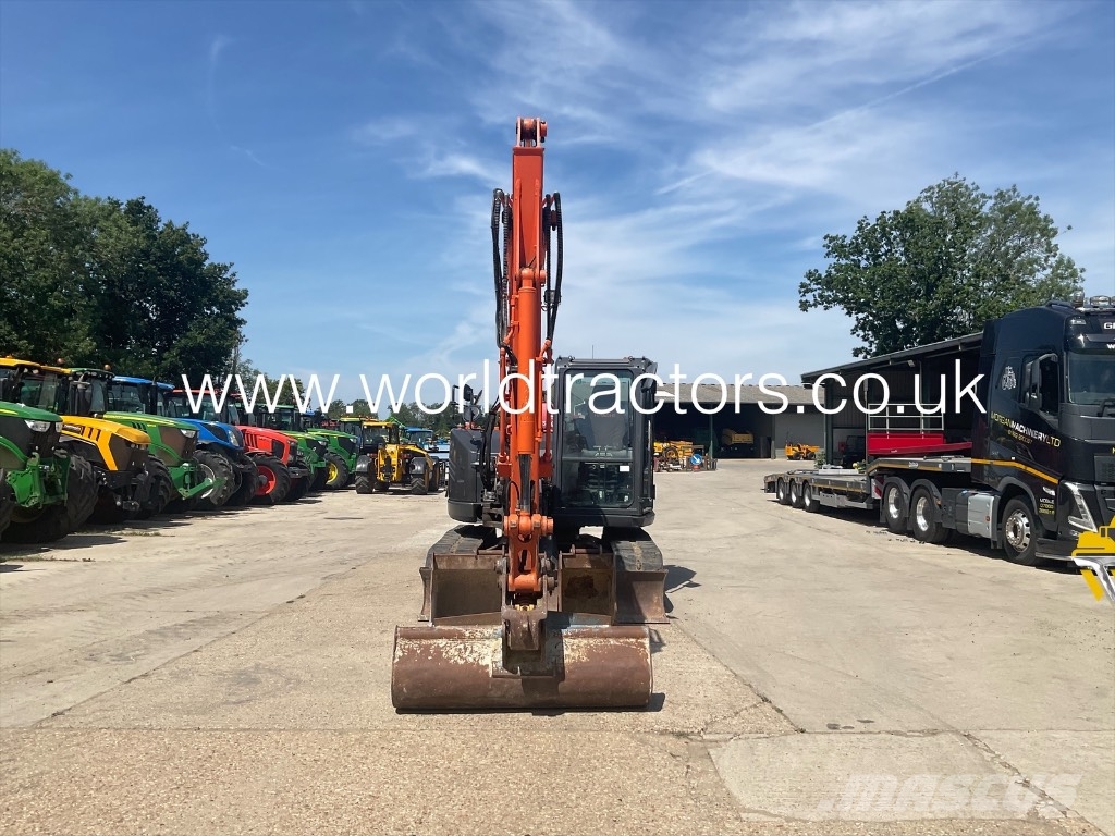 Hitachi ZX 85 US B حفارات وسط 7 طن - 12 طن