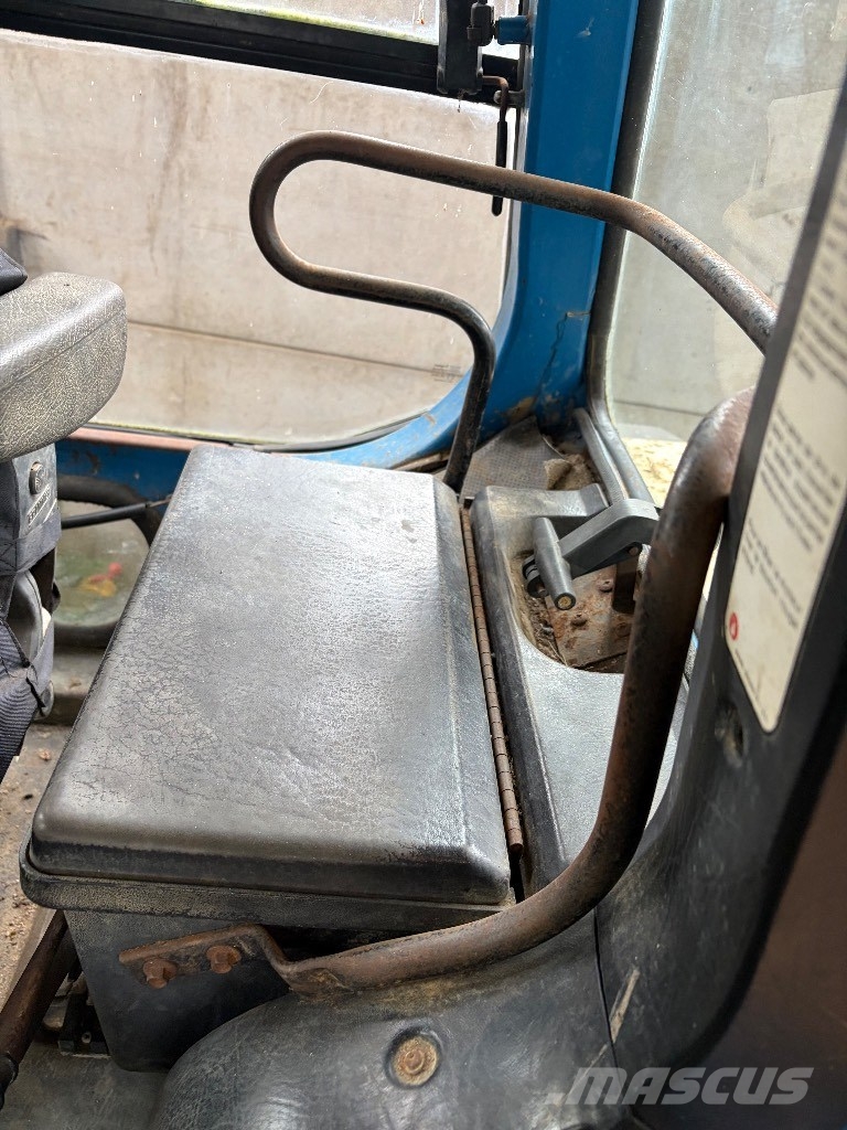 Ford 7810 Force II Tractors