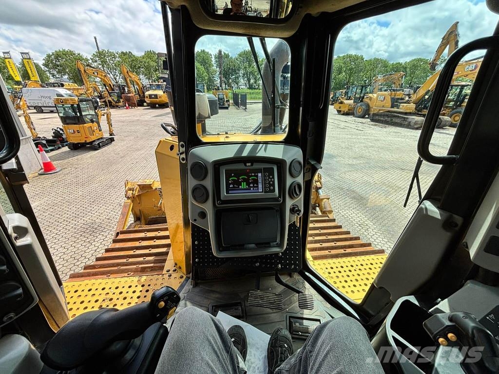 CAT D6T LGP Crawler dozers