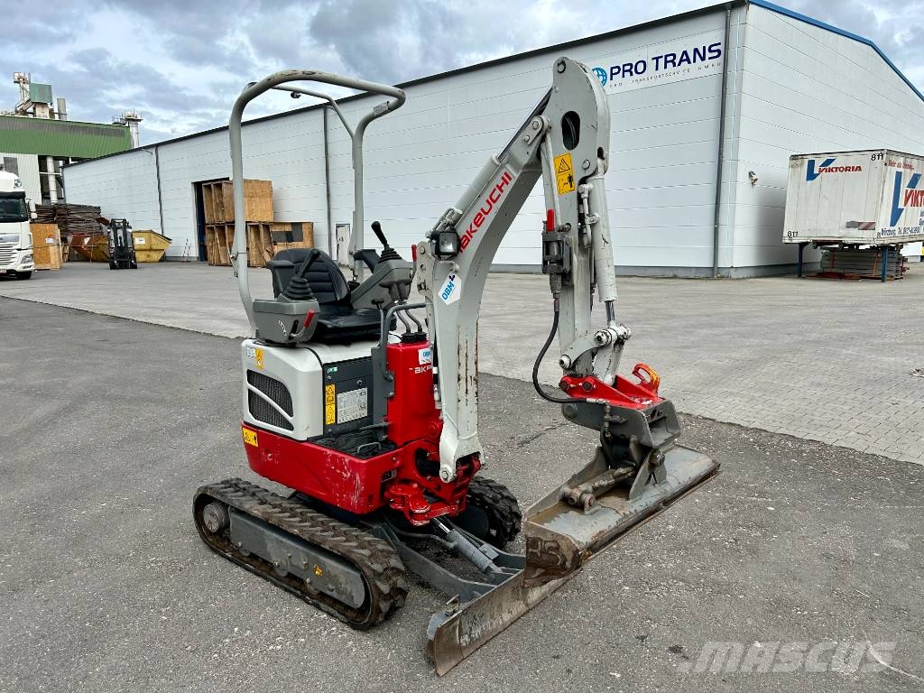 Takeuchi TB 210R V1 小型挖土機/掘鑿機<7t(小型挖掘機)