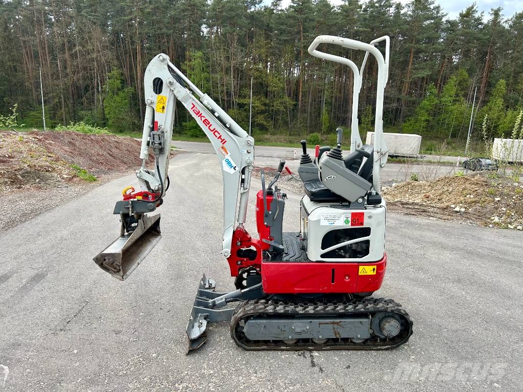 Takeuchi TB 210R V1 小型挖土機/掘鑿機<7t(小型挖掘機)