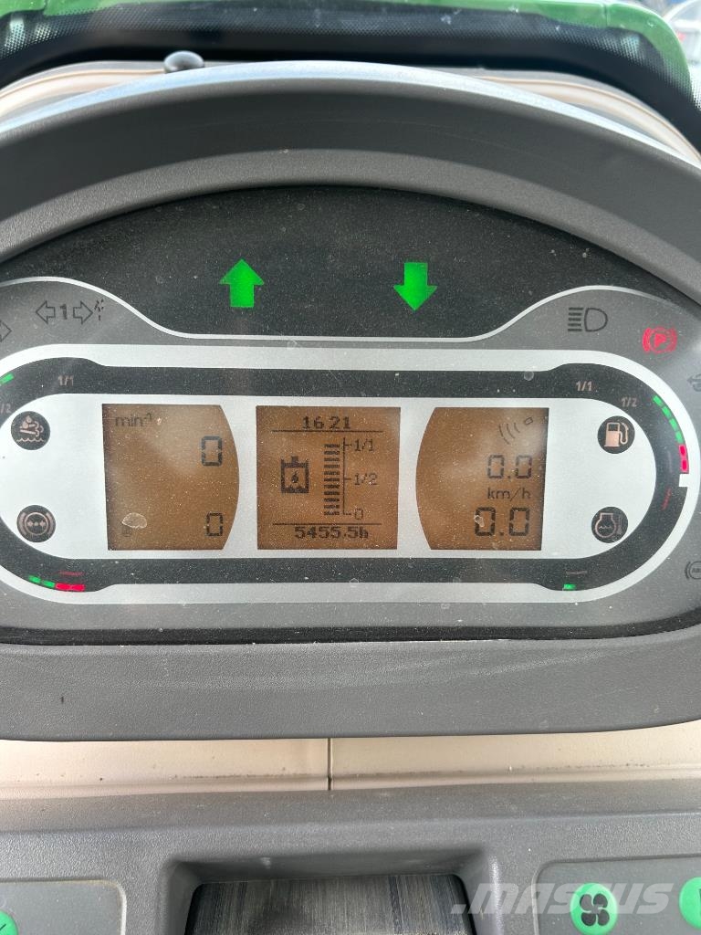 Fendt 828 VARIO PROFI + トラクター