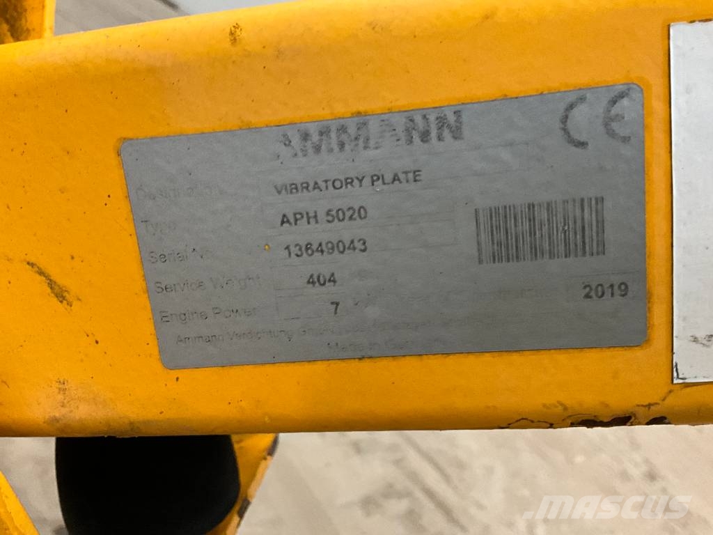 Ammann APH 50/20 دكاكات أفقية