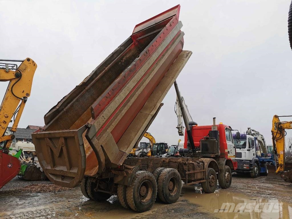 Astra HD7-C 84.40 Tipper trucks