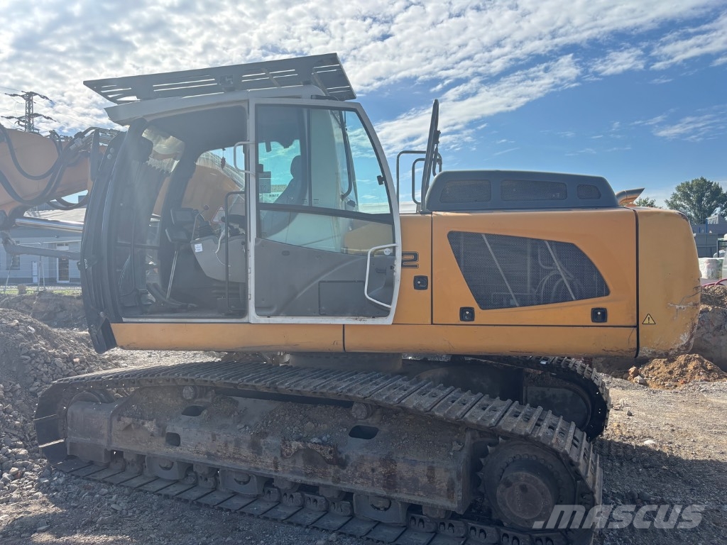 Liebherr 922 Crawler excavators