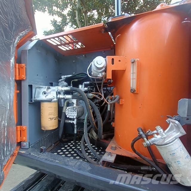 Hitachi ZX 120 Raupenbagger