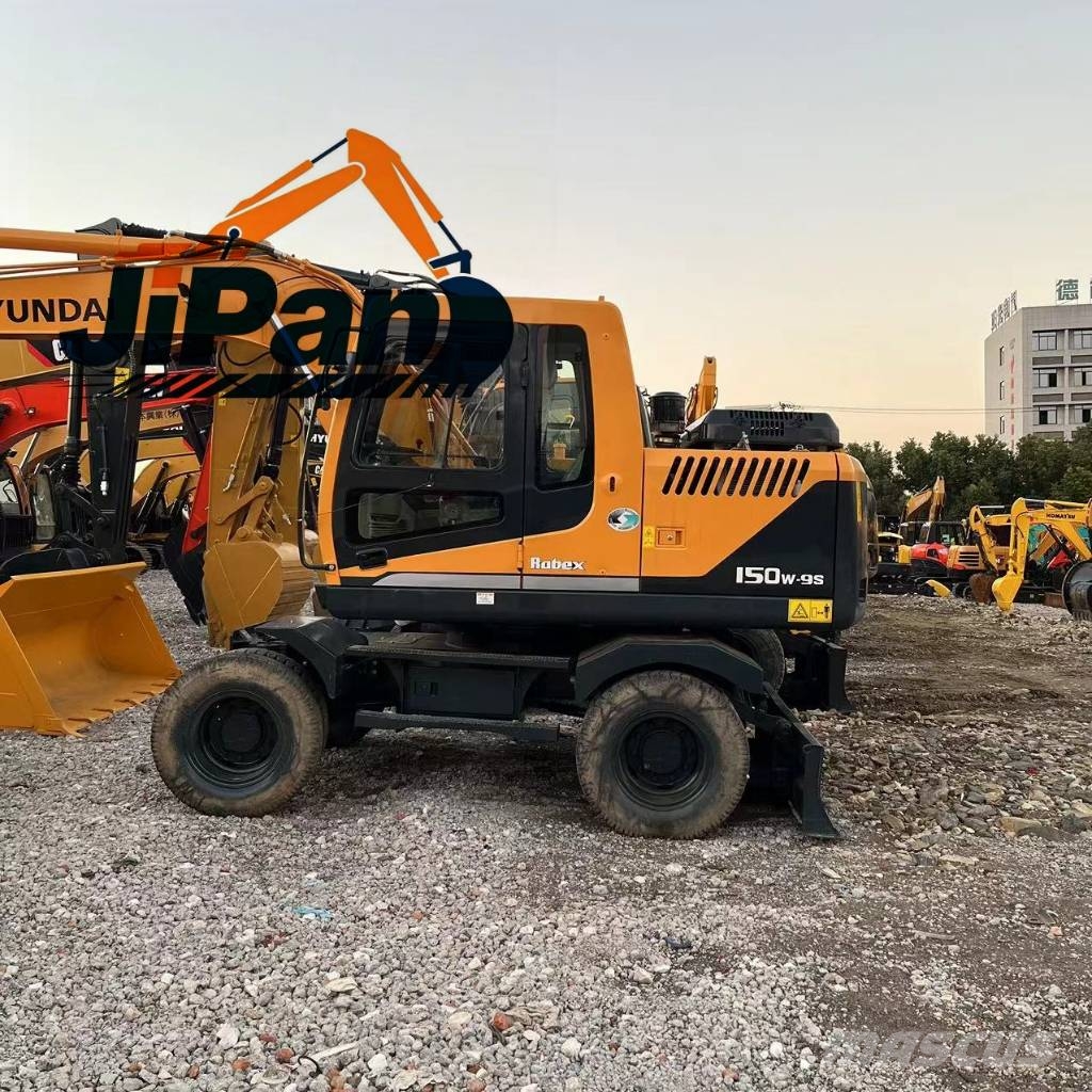 Hyundai 150W-9S Wheeled excavators
